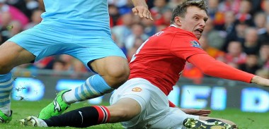 phil-jones-tackle