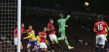 david-de-gea-punch