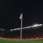 old-trafford-corner-flag