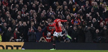 danny-welbeck-celebration-vs-swansea