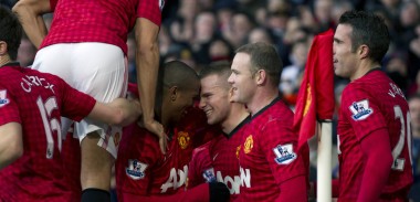 team-celebrates-v-sunderland