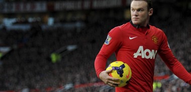 wayne-rooney-with-ball